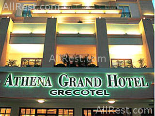 Baby Grand Hotel 